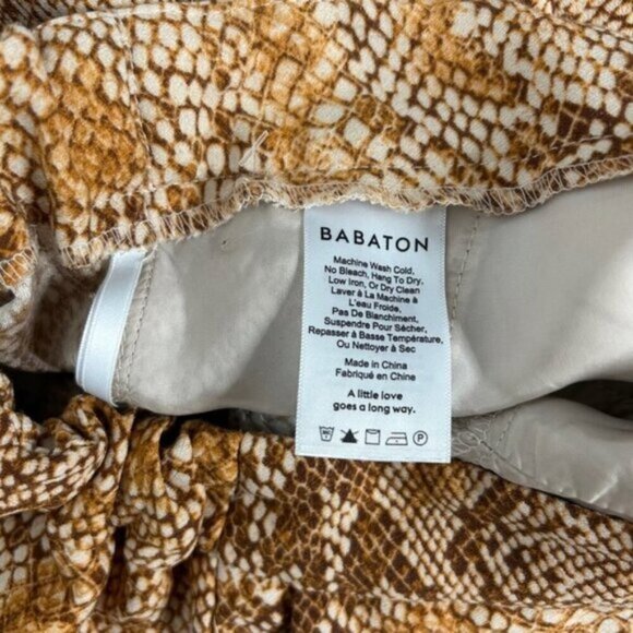 Babaton Aritzia Conan Shorts Beige Brown Snakeskin print High Rise Waist Size 0 - Picture 6 of 11